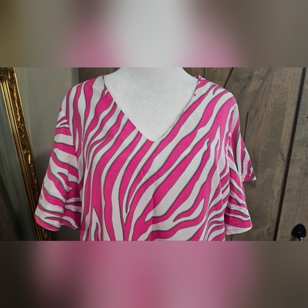 VOY NWT Pink Zebra Print Flutter Sleeve Shift Dress Small - Picture 6 of 13